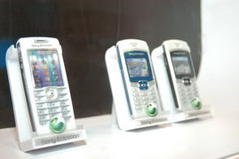 索尼爱立信最新机型展示图片 2004年中国国际通信设备技术展